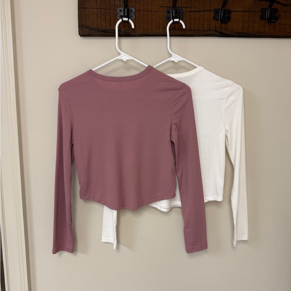 Old Navy: Set of (2) Girls UltraLite Long Sleeve Rib-Knit Tees, Size L (10-12) - Picture 3 of 16